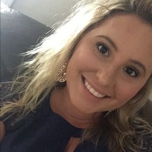 Meet your Posher, Kimbelry